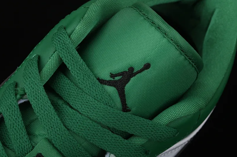 All categories Air Jordan Jordan series basketball shoes Air Jordan 1 Low Air Jordan 1 Low AJ1 Qiao 1 silk stitching low-top cultural and leisure sports sneakers 553558-301